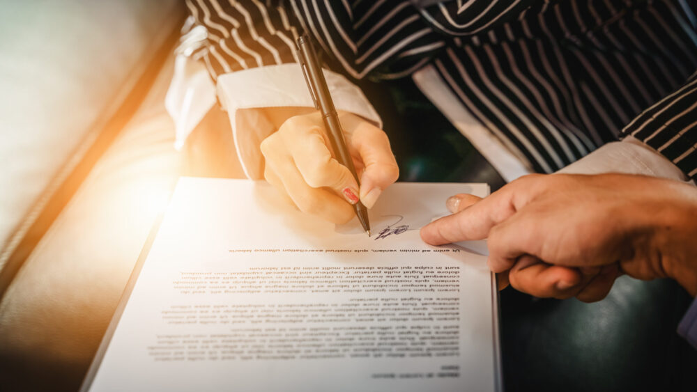 hand signing document